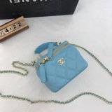Chanel маленькая сумка в форме квадрата с ремешком через плечо, маленькая сумка 