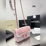chanel 2023 Замок ручной работы, бархатный квадратный чехол. Новая модель квадра