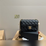 Размер складной коробки： 20,15 см. Уникальный дизайн Chanel, модный и классическ