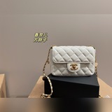 Размер складной коробки： 20,15 см. Уникальный дизайн Chanel, модный и классическ