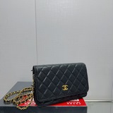 (Складная коробка) CHANEL Шанель сумочка «Икра» Новая модель сумочки Шанель woc.