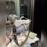 (Подарочная упаковка) Сумка Dior Saddle Эксклюзивная поставка Dior. Сумка Saddle
