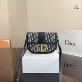 Складная коробка Dior Новая сумка Dior Montagne Half Moon Сумка через плечо с уз