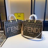 Рекомендуемые новинки： высококачественные товары Fendi, новая серия холщовых сум