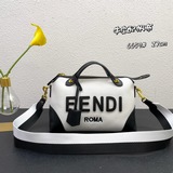 Fendi знаковая сумка Boston среднего размера из кожи бычка и канваса, украшенная