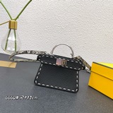 【В комплекте с коробкой】 Fendi сверхмини： ручной работы сумка в форме кошки из к