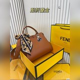 Сумка Fendi с высоким дизайном, подходящая для повседневного использования, для 