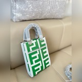 Складная коробка FENDI ROMA, совместная коллекция FENDI и Kim Jones & Mac ja