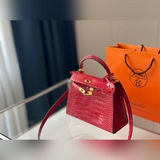 Новая модель Hermès из кожи крокодила / сумка Kelly с крокодиловым узором, высок