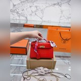 Оригинальная кожа с текстурой крокодила, кожа быка, полный комплект.