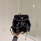 Prada / Прада 22 Новая модель высококачественной сумки-рюкзака с логотипом и ори