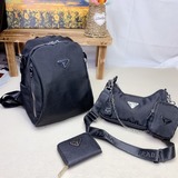 Трехкомпонентный комплект Prada： рюкзак, сумка под мышку 2 в 1 и кошелек. Размер