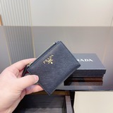 В комплекте подарочная коробка Prada Карман для кредитных карт Кошелек для мелоч