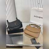 Комплект с сумкой YSL Saint Laurent через плечо. Свободная, удобная, элегантная,
