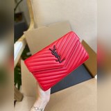 Складная подарочная упаковка YSL Premium Caviar Envelope Woc только что появилас