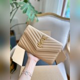 Складная подарочная упаковка YSL Premium Caviar Envelope Woc только что появилас