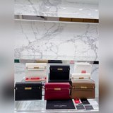 Оригинальный полноразмерный кожаный чемодан с крокодиловым узором. Высокая верси