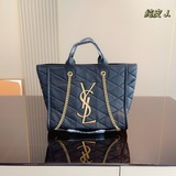 Сумка для покупок YSL Gaby с стеганым узором и большим объемом выглядит очень не