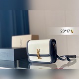 Полностью из кожи, сумка YSL Solferino Tofu, с оттиском фирменного знака, модель