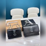 Складная коробка для самолета Saint Laurent, оригинал с крокодиловым узором [Экс