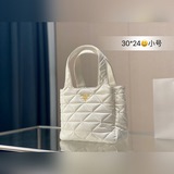 Маленькая сумка Saint Laurent YSL Gaby с стеганым узором и большим объемом выгля