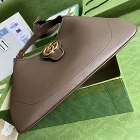 GG «Gucci Creators» (Коллекция Gucci была представлена в историче