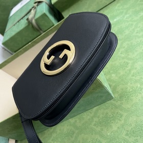 Новая коллекция GG «Gucci Love March» включает в себя избранные э