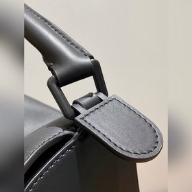 Артикул： 10172B Легкий вес, несколько способов ношения, подходит 