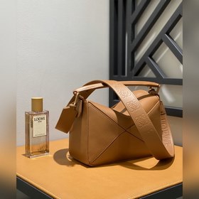 Артикул： 10172B Легкий вес, несколько способов ношения, подходит 