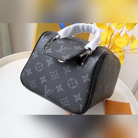 Артикул： M44494 Черный цветок Косметичка Серия туалетных сумок Т
