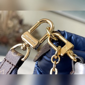 Артикул： M21057 Серебристый / Синий Сумка изготовлена из перераб