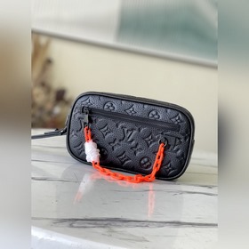 Артикул： M53550 Сумка-клатч из мягкой кожи с тисненым узором и це