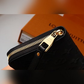 Кошелек Zippy с застежкой-молнией Артикул： M60571 &nbsp; Клас