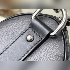 Артикул： M46271 Черный цветок. Сумка Keepall 25 изготовлена из па