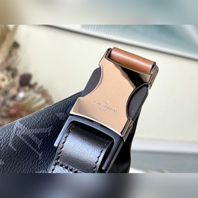 Артикул： M45220 Поясная сумка с винтажным принтом. Появившись в