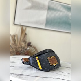 Артикул： M45220 Поясная сумка с винтажным принтом. Появившись в 