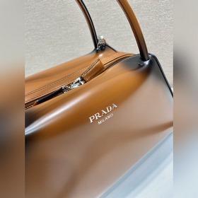 Модель с градиентным цветом： 1BA365 Новая модель с градиентным цв