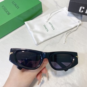 Новинки осень-зима 2023 BOTTEGA VENETA Очки в стиле Ди Ли Жэба, р