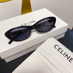 Новая модель на официальном сайте CELINE  CL4S184 →Белый
