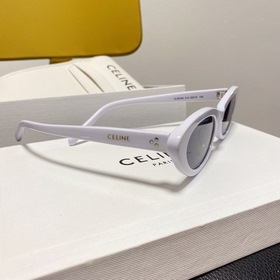 Новая модель на официальном сайте CELINE CL4S184 → Белый