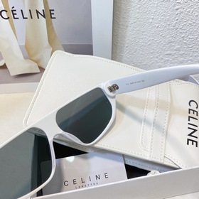 CELINE Селин, модель, аналогичная модели, представленной на фотог