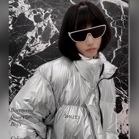 CELINE Селин, модель, аналогичная модели, представленной на фотог