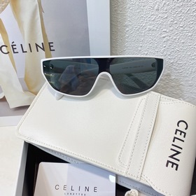 CELINE Селин, модель, аналогичная модели на фотографии  Модель： 