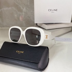 Новые товары на официальном сайте CELINE Минималистичный дизайн о