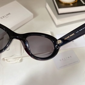 Классические солнцезащитные очки Cl40193 от Little Black Super в 
