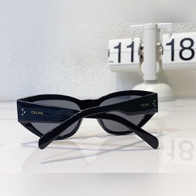 CELINE Модель： CL40219I Размер： 54 мм, 18-145 мм