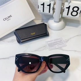 CELINE Модель： CL40219I Размер： 54 мм, 18-145 мм