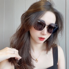 CELINE Селин Официальный сайт   Модель： CL40175U Детали