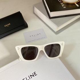 CELINE Селин  Модель： CL40187  Материал обладает объемным эфф