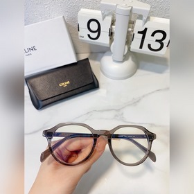 CELINE Модель： CL50062I Размер： 49 x 20 x 145